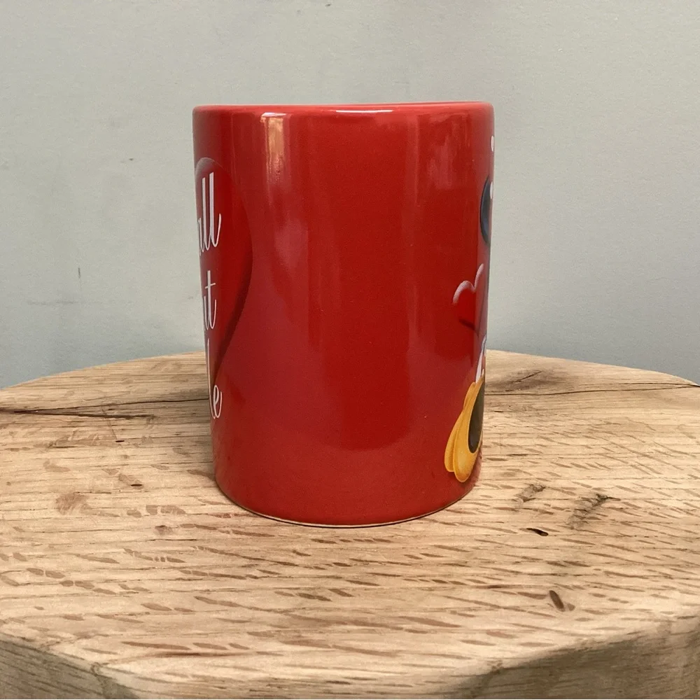 🔴 Disney’s Minnie Ceramic Crafted Coffee Mug / Cup - Like New - Stunning Colors - Picture 6 of 13